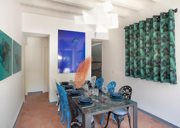 Laura Gardone Riviera